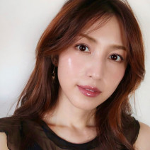 夏のお疲れ肌も見違える！「ツヤ肌イベントメイク」【有村実樹の美LIFE ＃6】