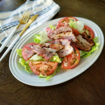 ベーコン、レタス、トマトで、お腹も満たすビューティサラダ♪「やみつきBLTサラダ」Today’s SALAD ＃93