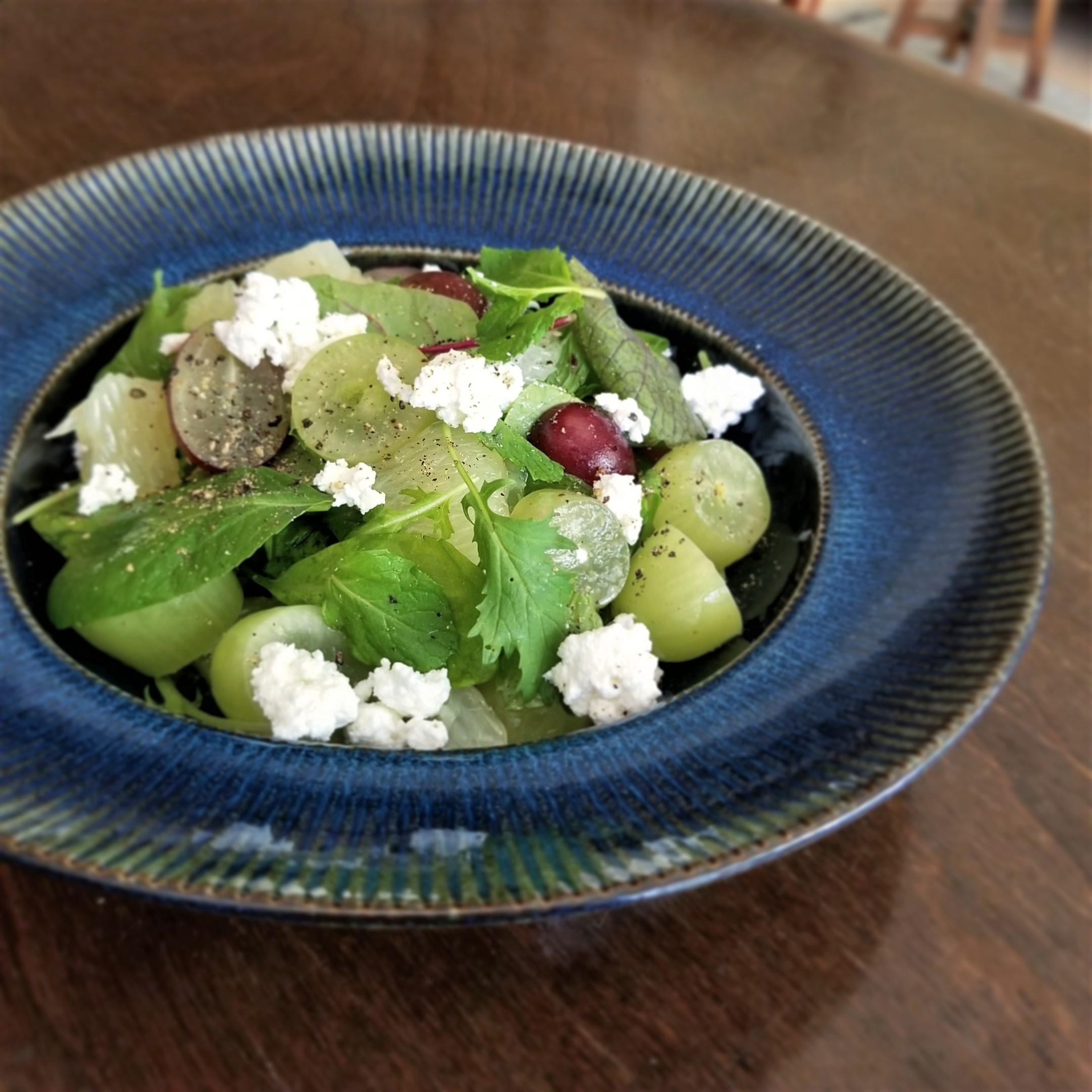 アンチエイジング素材で若返り ぶどうとグレープフルーツ ミントのサラダ Today S Salad 95 美的 Com アンチエイジング素材で若返り ぶどうとグレープフルーツ ミントのサラダ Today S Salad 95 美的 Com