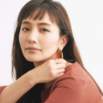 顔立ちが一気に若々しく！「寄せアイメイク」で美まなざし＆色っぽさ10割増に