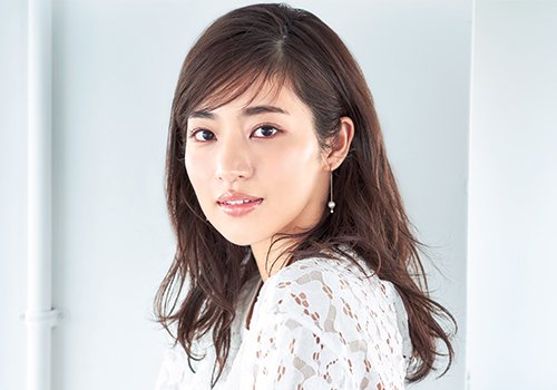 清楚な女性の条件は？男性ウケだけじゃない誰からもモテちゃう愛されスタイルの作り方