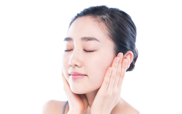 ニキビの基礎知識 皮膚科医に聞いた原因や対策 ニキビ跡のケア方法のまとめ 美的 Com