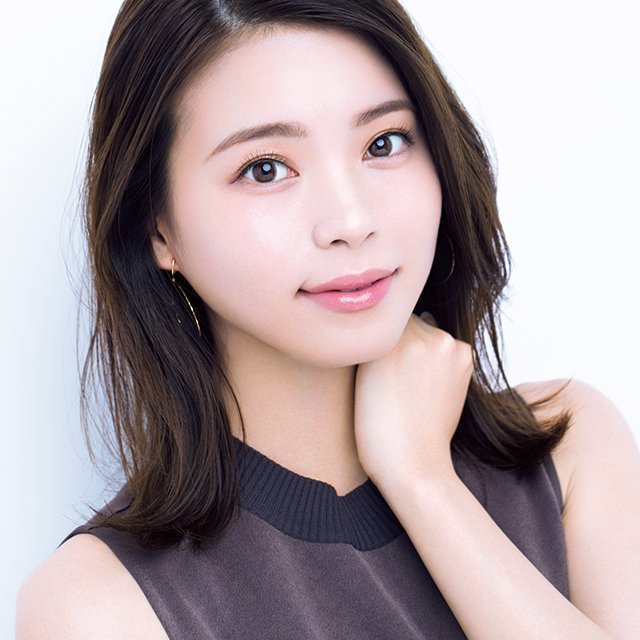話題の「元美容部員 和田さん。」が教えるすっぴん風メイクテクニック
