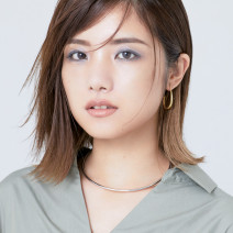 「顔が大きく見えるのは離れ目＆ベース形だから？」人気H&M小田切ヒロ流メイクメソッドで小顔に変身！