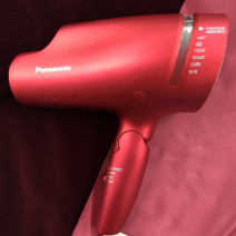 新しくなったパナソニック「ヘアードライヤー ナノケア」は速乾だった！／今話題のコスメを本音で使ってみた【1日目編】