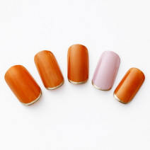【365日ネイル】ビタミンカラーを女らしく…ほんのりオリエンタルな艶やかネイル