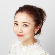 コンプレックスでもおでこ出しはマスト！｜おでこ出しに自信が持てる運命のアイテムを紹介【美容賢者の髪コンプレックス解消vol.88】