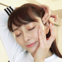 肌アイロン、コリほぐし、洗う＆保湿を徹底…美容賢者がこっそり伝授！ マル秘シワ撃退テクニック4つ