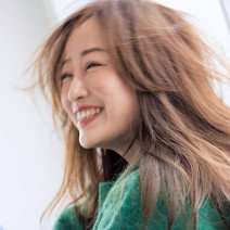 神崎恵さん 「家の中では座らない止まらない」心も体もあったまる“温活”テクを大公開！【美的GRAND】