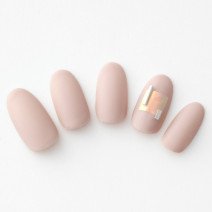 【365日ネイル】多忙な時期こそ手元に癒しを…やわらかい雰囲気のペールピンクネイル