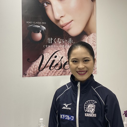 フィギュアスケート 宮原知子選手のエキシビションメイクは パープル系リップがポイント 妖艶で大人っぽいメイクを大公開します 美的 Com