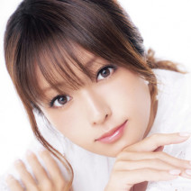 深田恭子さん【祝・美的読者なりたい顔No.1】「30代の頑張り次第で40代が決まるのかな、と思います」