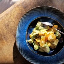 美肌効果はもちろん、喉・鼻の不調にもイイ！「アボカドと金柑のサラダ」Today’s SALAD ＃107