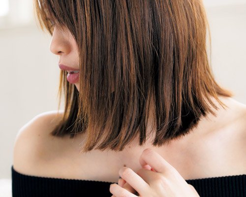 おしゃれな人から ミディアム外ハネ 40代にもおすすめの大人のヘアカタログ 美的 Com おしゃれな人から ミディアム外ハネ 40代にもおすすめの大人のヘアカタログ 美的 Com