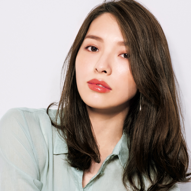 今ヘアカラーするならこの色！ 髪と肌の透明感をアップしてくれるカラー「フレッシュベージュ」とは？