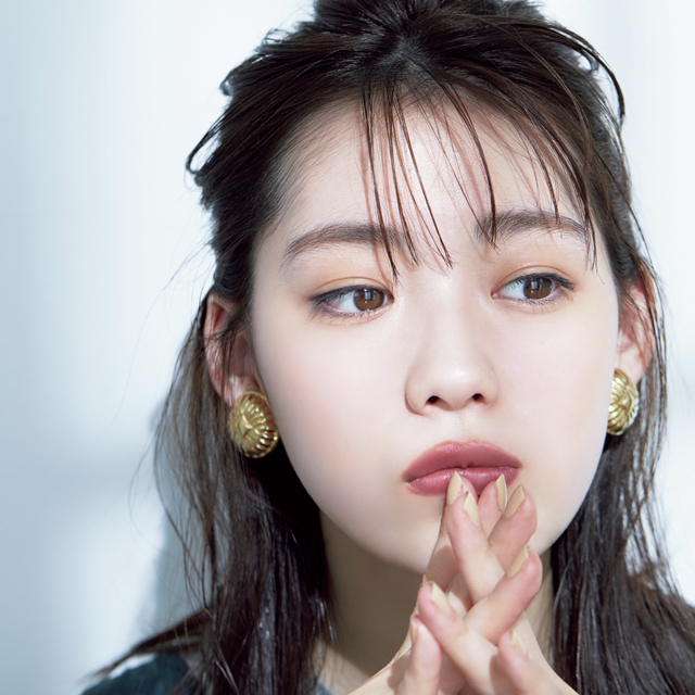 ノーファンデですっぴん風美肌を楽しんで♪肌の調子がいいときは“下地×パウダー”だけで軽やかな肌に
