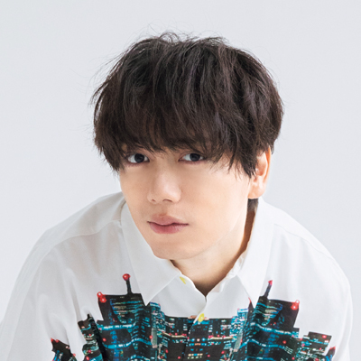 山崎育三郎さんスペシャルインタビュー｜山崎さんの考える“透明感のある女性”とは？