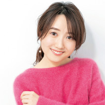 丸顔さんは暗めベージュチークが正解！ SUQQUのチークを使ったメイクテク大公開！