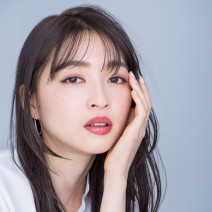神崎恵さん監修『美的』3月号特別付録の“美リップ養成ブラシ”で簡単リップメイク♪