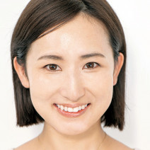 憧れのシャープなフェイスラインに！ むくみ解消も同時にケアできるスペシャルアイテムは？