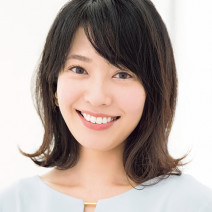 毛量も多く黒髪でさらに重く見える…カット＆スタイリングであか抜けヘアに変身！