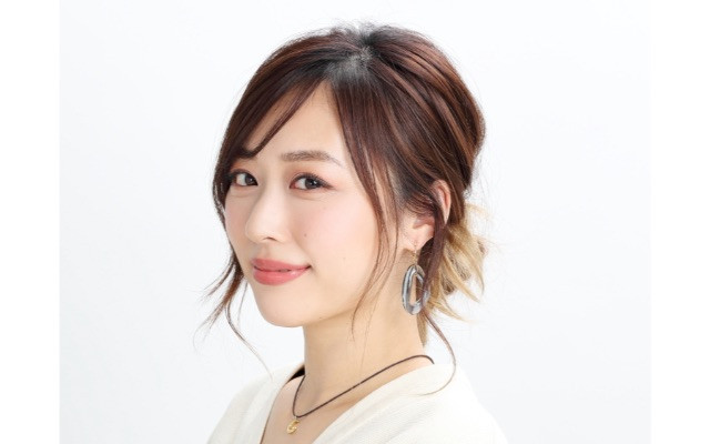 ミディアムさんへ お団子アレンジでかわいく 不器用さんも簡単にできるやり方 美的 Com ミディアムさんへ お団子アレンジでかわいく 不器用さんも簡単にできるやり方 美的 Com