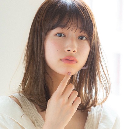 目ヂカラUPの小顔バング！　ナチュラルで男心も掴むこなれボブ