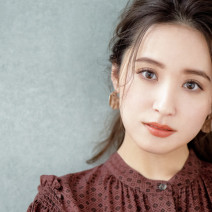 “赤茶眉”でより女っぽく♪トレンド感のあるテラコッタ系眉アイテムはこれ！