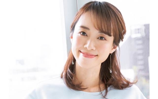 ボブ ハーフアップ お団子やくるりんぱで簡単 結婚式 仕事 シーン別ヘアアレンジ 美的 Com