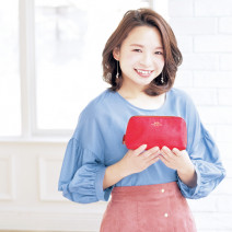 韓国コスメラバー♪ 旅行会社勤務の菊池さんのポーチの中身を大公開！