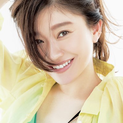 篠原涼子さんに学ぶ 肌 髪 体 清らかな作り方 Spインタビュー 美的grand 美的 Com