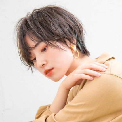 アッシュカラー×グラデーションカットで今っぽおしゃれヘアに！【レングス別】