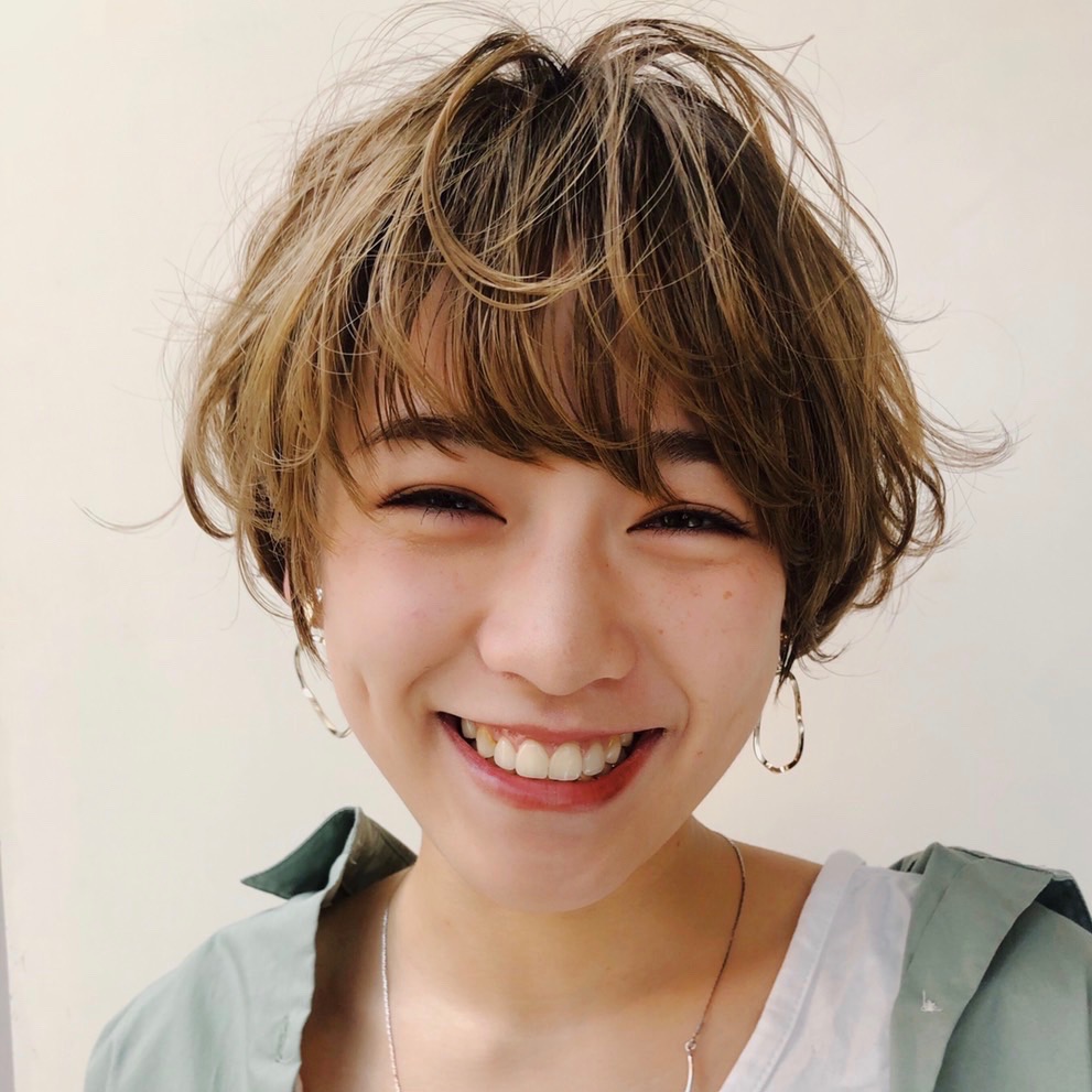 ピンパーマでニュアンスをつけた無造作ショートヘアならコレ！【人気サロン発】かわいいスタイルばっかりまとめ