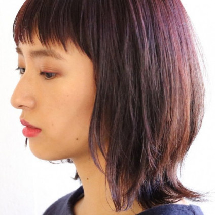 ヘアカラーはバイオレット系で決まり 暗めもかわいい紫アッシュ ヘアカラーはバイオレット系で決まり 暗めもかわいい紫アッシュ