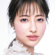 吉川康雄さんが提案！ ピンクの柔らかさをプラスしたフェミニン眉