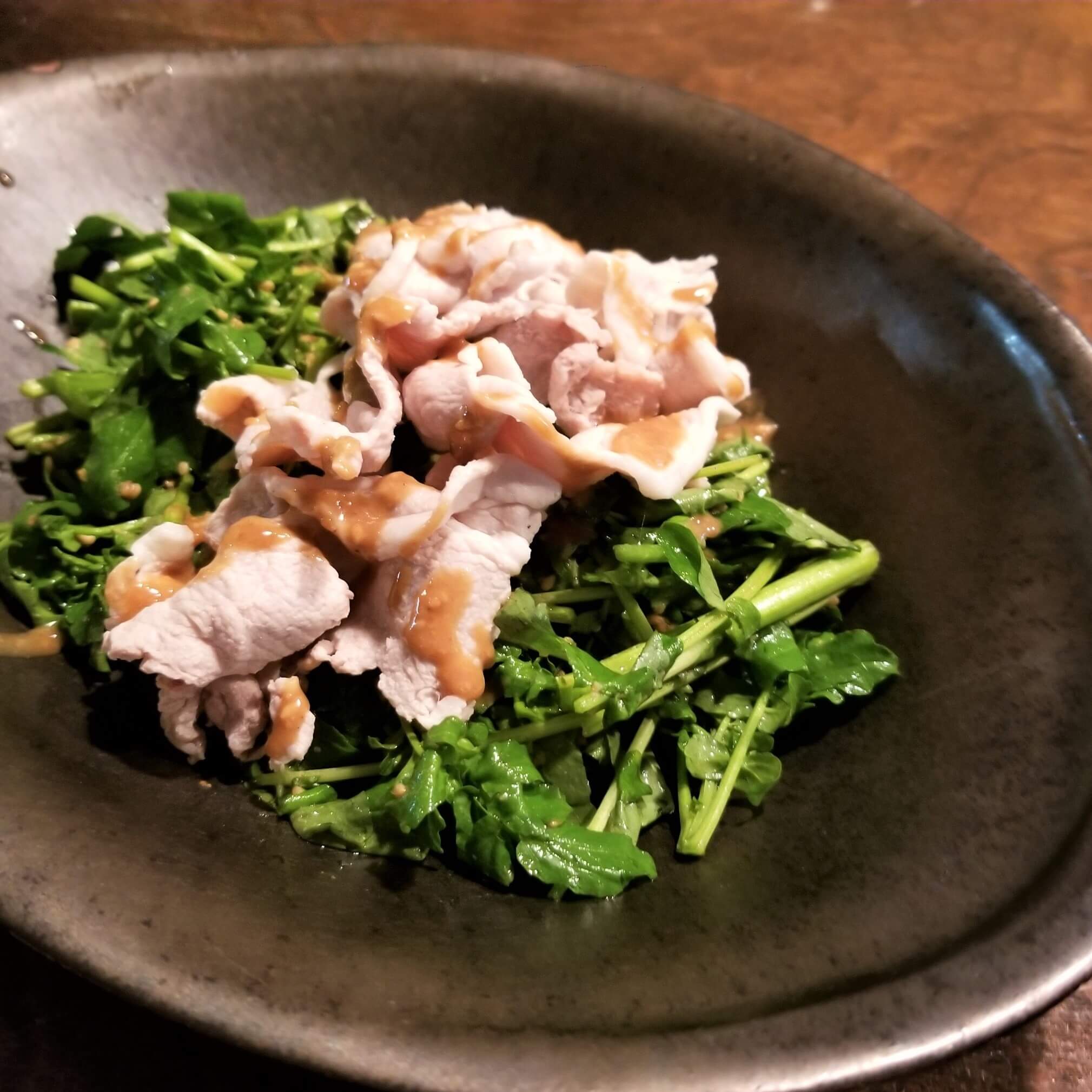 抗酸化野菜×たんぱく質でツヤ美肌！「クレソンと豚しゃぶのサラダ」Today’s SALAD #120