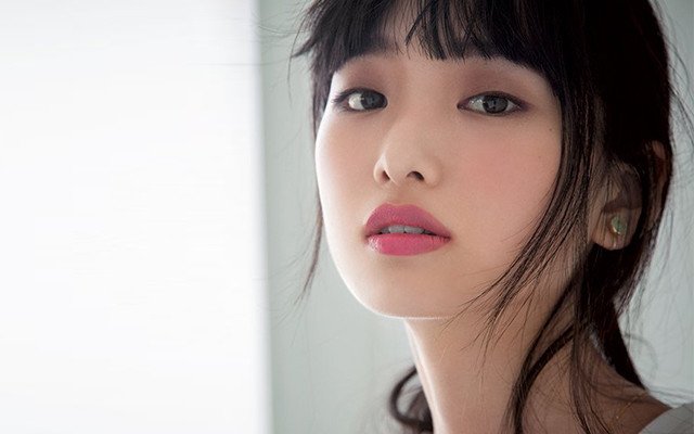 奥二重さん必見アイメイク術 アイライン アイシャドウ マスカラ似合う色や塗り方って 美的 Com 奥二重さん必見アイメイク術 アイライン アイシャドウ マスカラ似合う色や塗り方って 美的 Com