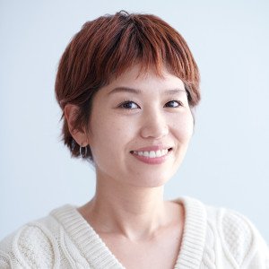 秋鹿裕子さん