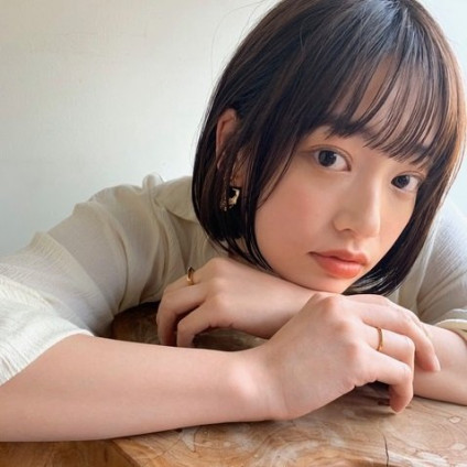 ヌケ感 こなれ感が倍増する 茶髪ボブ ヘアスタイル例10選 美的 Com