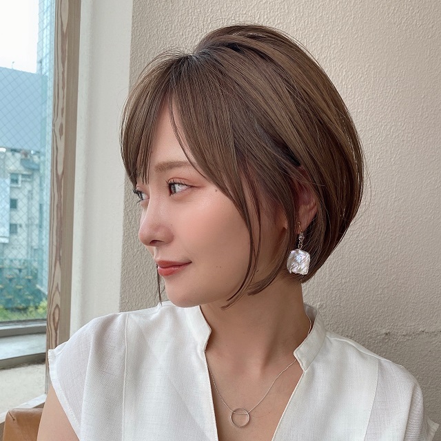 下膨れさんのお悩みが消滅する髪型 ポイント2つ と 14のヘアスタイル 美的 Com