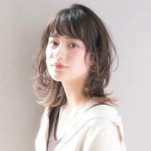 ハイライト×アッシュカラーが、とにかくおしゃれ！13のおすすめスタイル