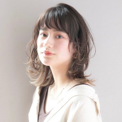 ハイライト×アッシュカラーが、とにかくおしゃれ！13のおすすめスタイル