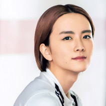 板垣李光人さんインタビュー｜「1st写真集は家族アルバムみたいな感覚」…話題のイケメン俳優の素顔とは？