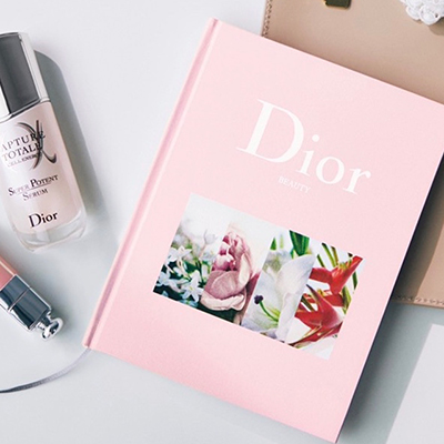 ファッション誌『Oggi』がDior BEAUTYとコラボ！“世界にここだけの一冊”をぜひ手に入れて