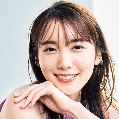 コフレドールのホワイトアイシャドウを下まぶたにON♪ 白目をクリアに見せる浄化メイク