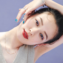 ルナソル、B IDOL、ローラ メルシエ…2020夏の目元に映えるラメライナーでつくる「流星ライン」ってどんなの？