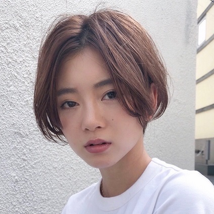 ショートへア派急増中！曲線美がキレイなハンサムショートは大人女性にイチオシ