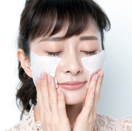 プロに聞く 日焼けすると 皮がむけるのはなぜ 原因 と 対処法 美的 Com