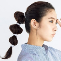 ポニーテールや三つ編みの超簡単アレンジ！大人かわいいが手に入る♪