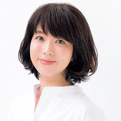 ひし形ボブで全方位“小顔見え”｜分け目チェンジでシュッと若々しい印象に【美的GRAND】